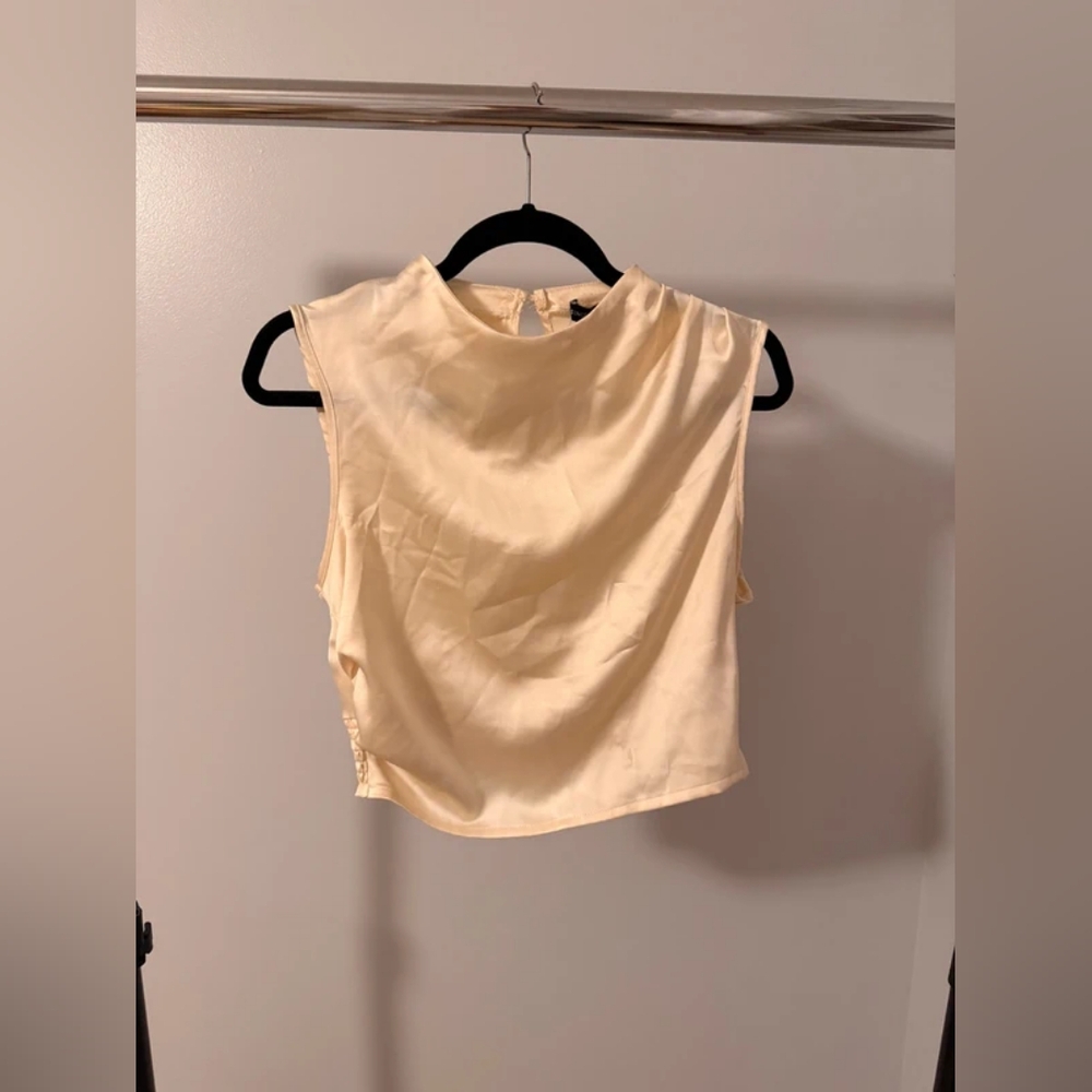 Cream Sleeveless Women's Top
